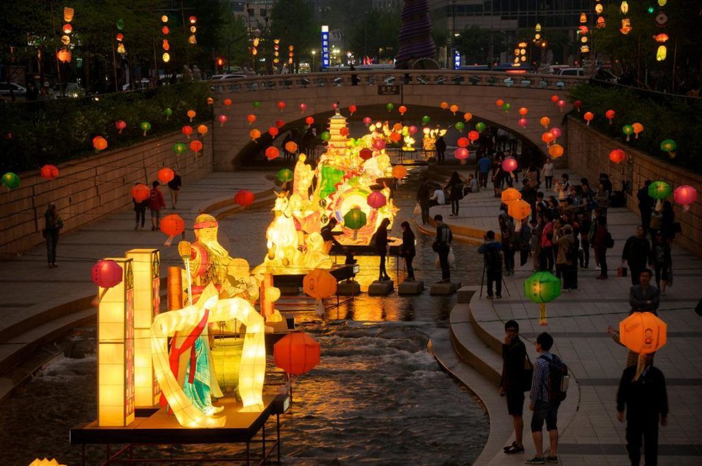 Seoul Lantern Festival, Indahnya Taburan Cahaya di Sungai Cheonggyecheon Korea Selatan