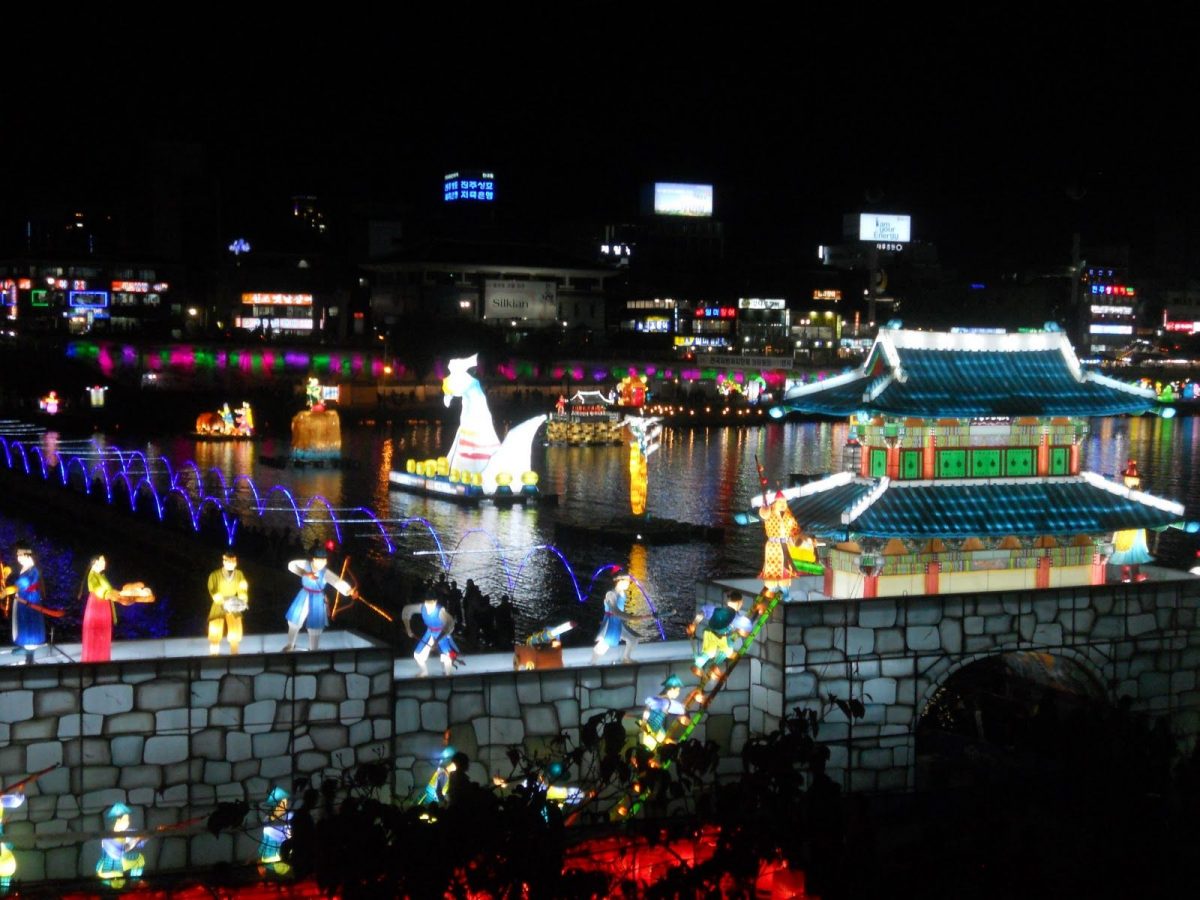 Jinju Namgang Yudeung Festival