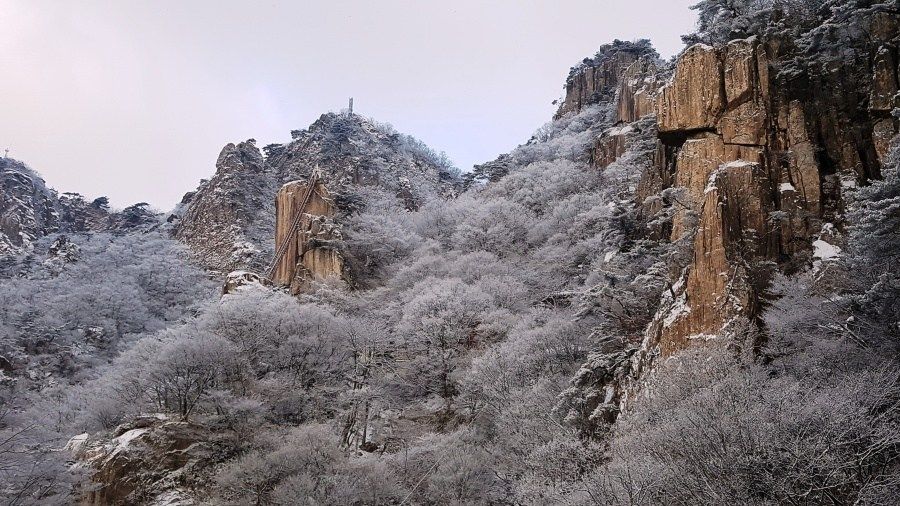 Mount Daedun winter