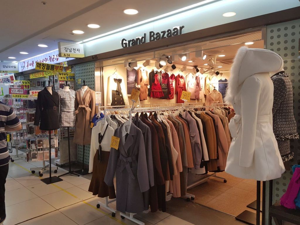 Kelebihan Gangnam Shopping Center