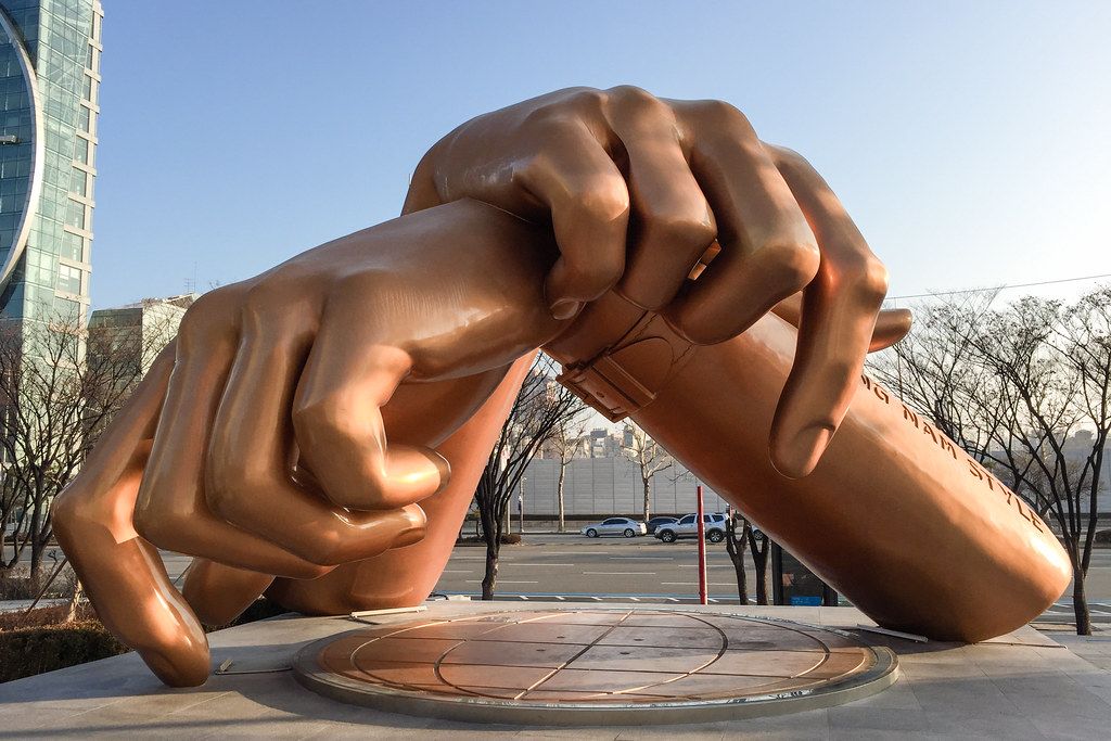 Gangnam Style Monument, Seni Publik Oppa Di Seoul