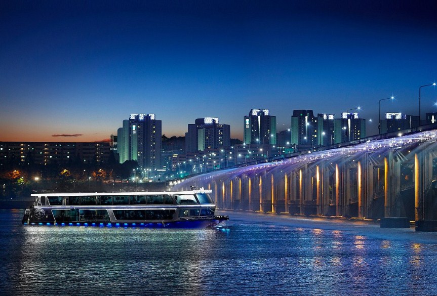 Han River Eland Moon Light Cruise